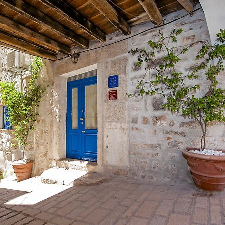 Guest House Sotto I Volti Centro Storico روفينج المظهر الخارجي الصورة