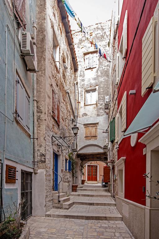 Guest House Sotto I Volti Centro Storico روفينج المظهر الخارجي الصورة